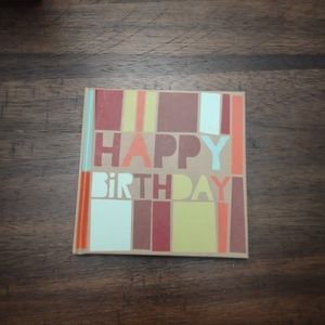 𝅺NWT Happy Birthday book